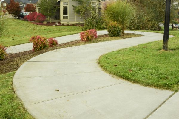 Cost of Concrete Sidewalk Replacement in Huntington Station