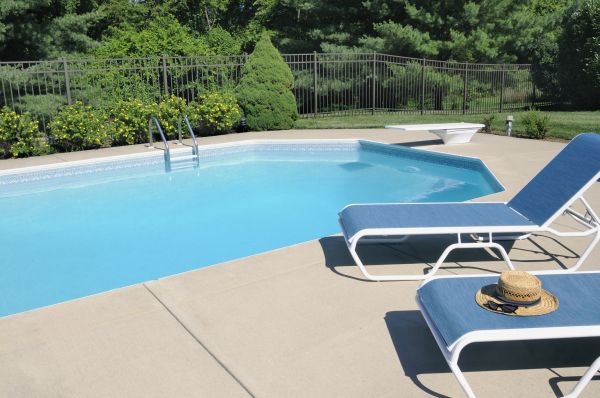 Cost of Concrete Deck Construction in Huntington Station