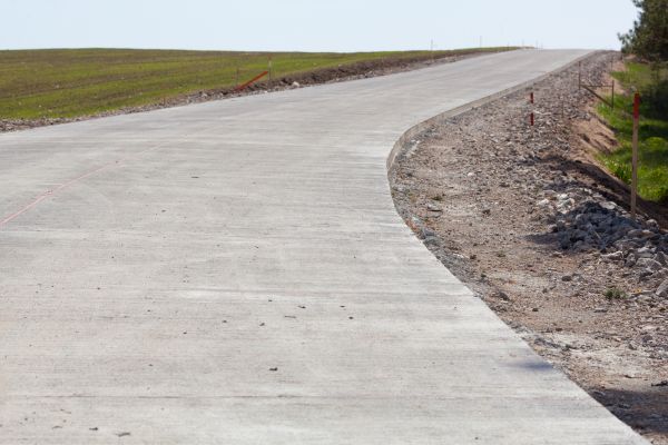 Cost of Driveway Cementing in Huntington Station