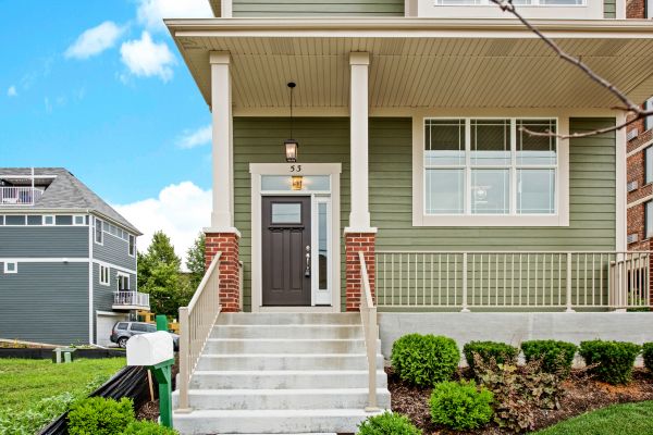 Cost of Entryway Stairs Installation in Huntington Station