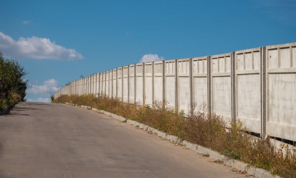 Cost of Cement Fence Installation in Huntington Station