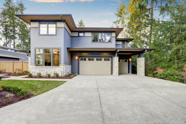 Cost of Cracked Driveway Replacement in Huntington Station